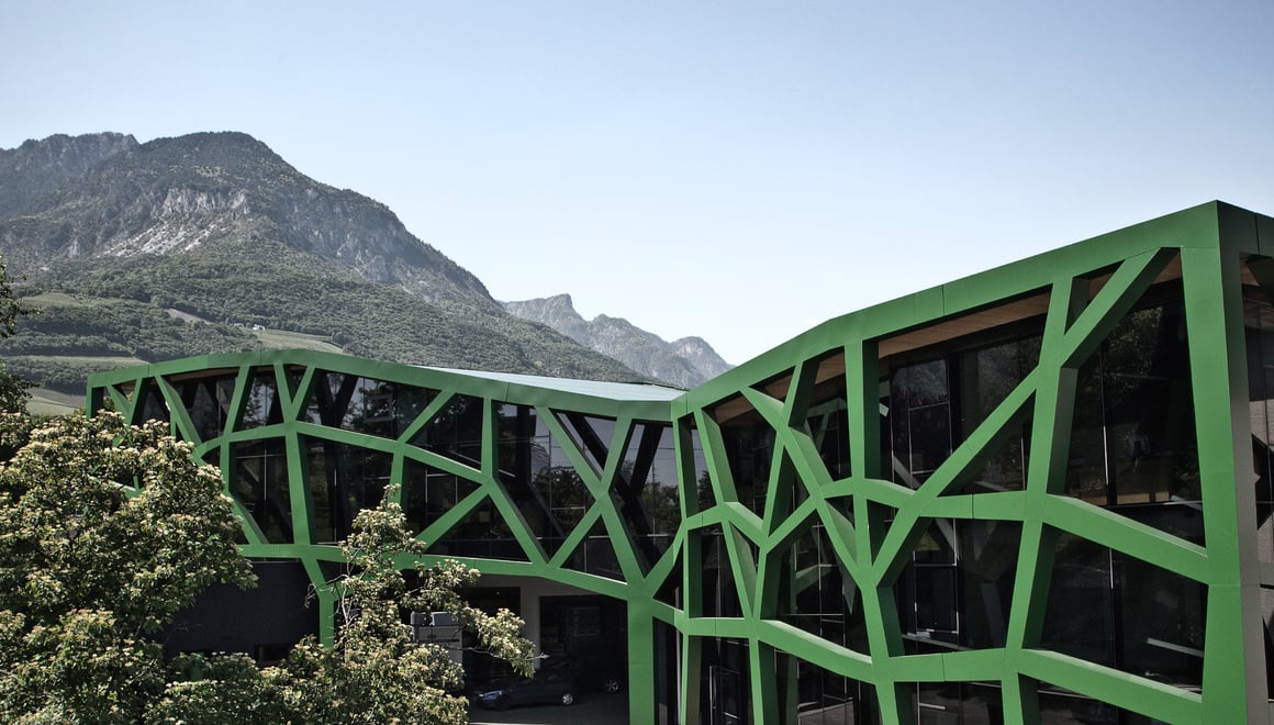 La Cantina Tramin Alto Adige