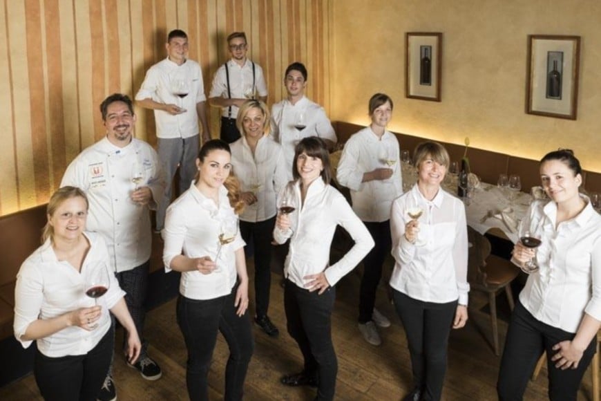 Ristorante "Schwarz Adler“ team