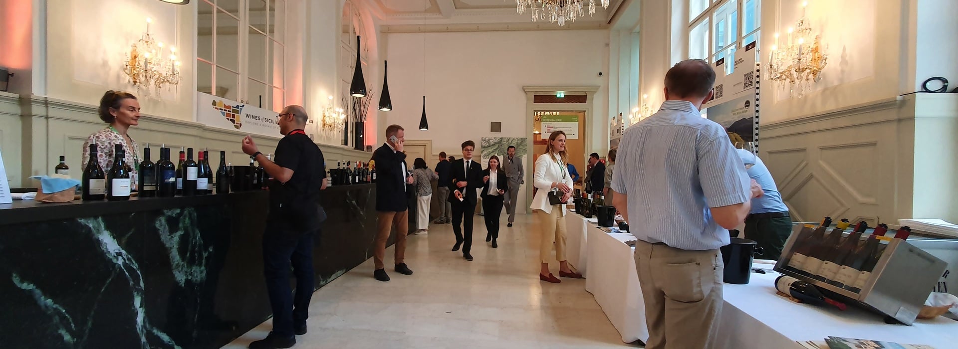 Vini Alto Adige nella cornice della Hofburg Lounge
