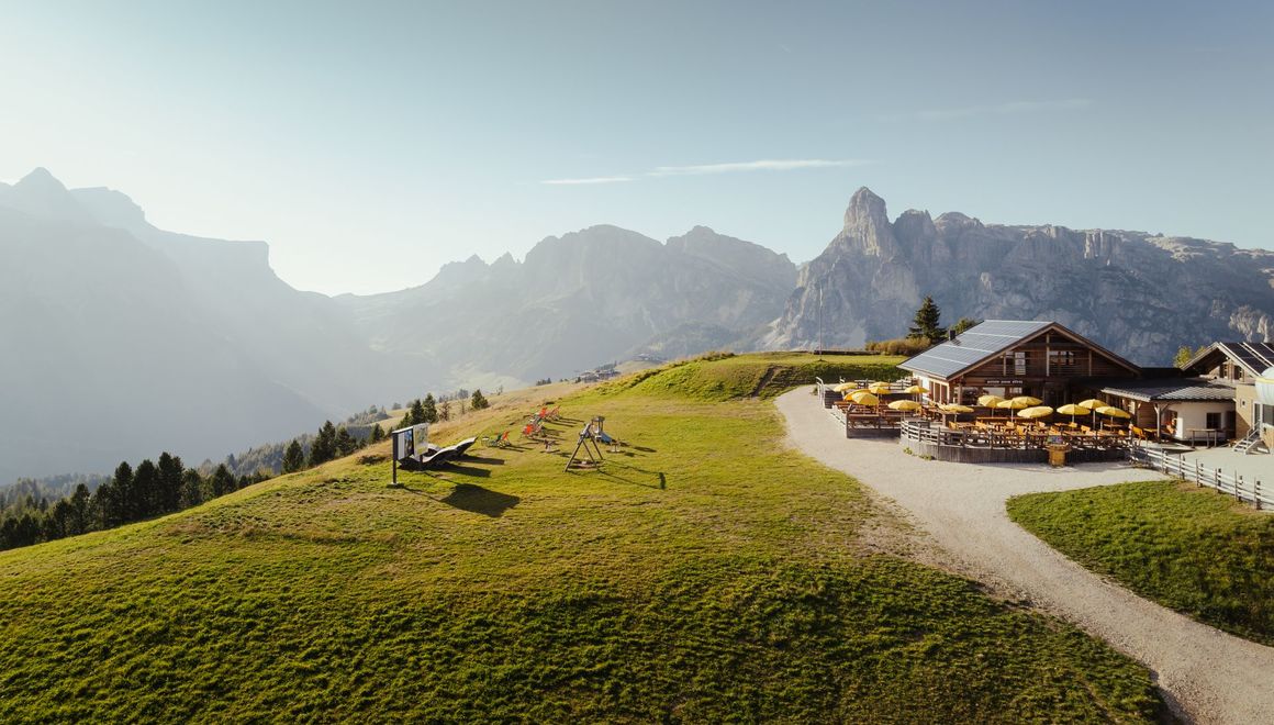 Ütia de Bioch - Premio per la cultura del vino in Alto Adige - Vincitore Rifugio 2024