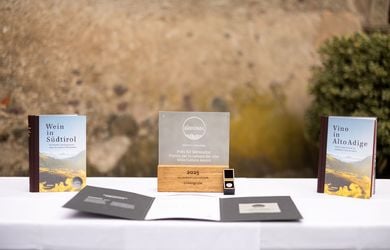 /images/content/132335_14147_2_C_390_250_2106_8489638/preis-premio-südtirol-wein-armin-huber-hq-9042.jpg